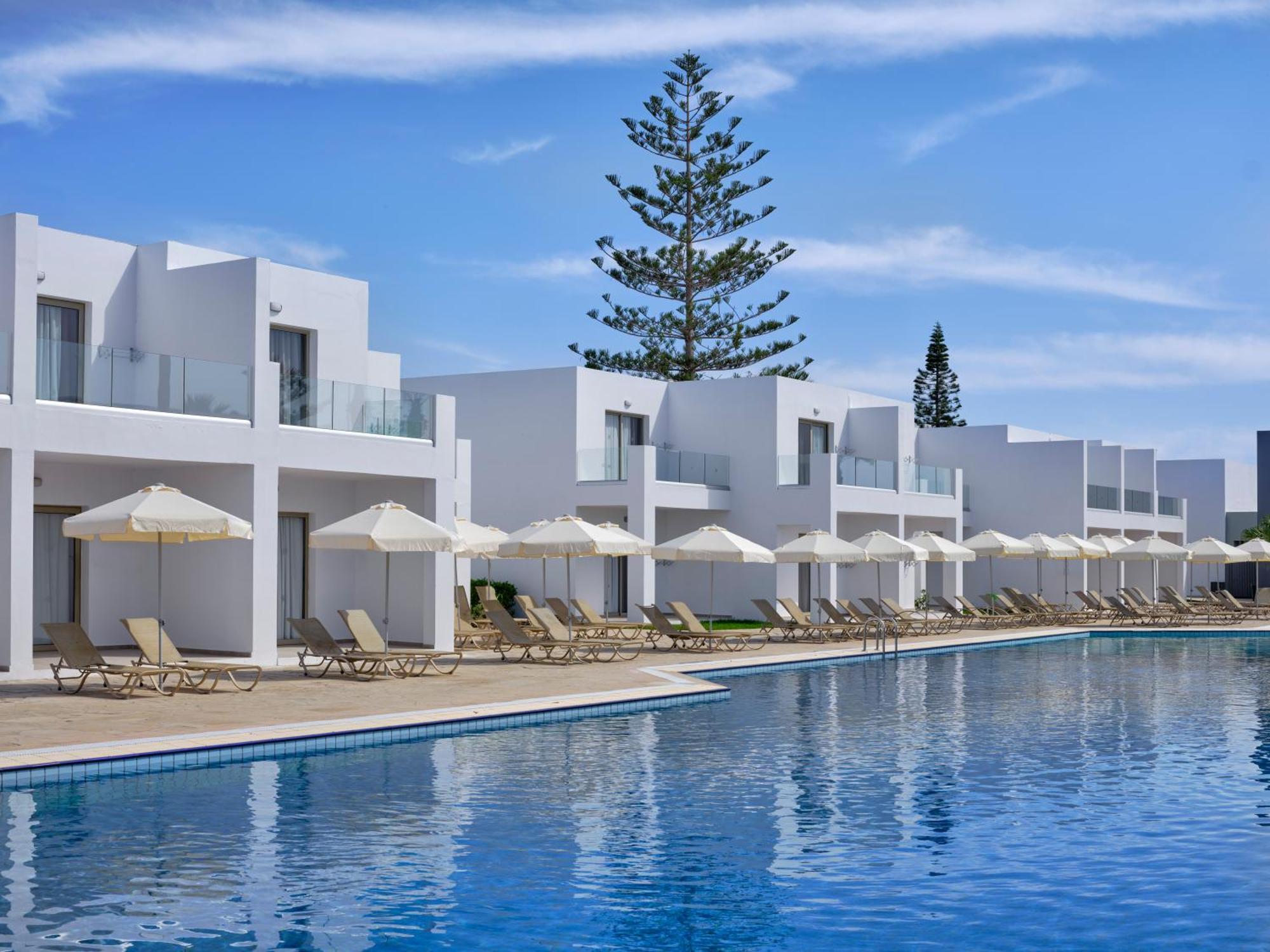 Atlantica Panthea Resort Agia Napa Exterior foto